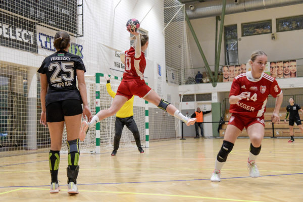 Eszterhazy sc tempo kse mk 1 600x400