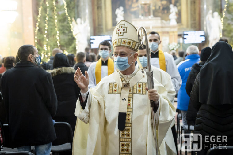 Éjféli mise a Bazilikában