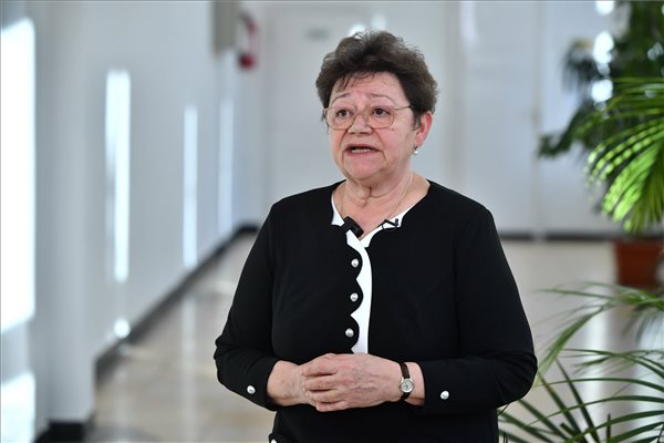 Müller Cecília
