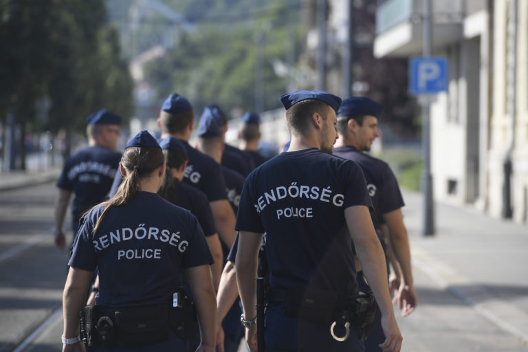 Rendőrség