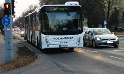 Busz2
