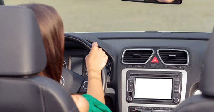 Autovezetes hosegben