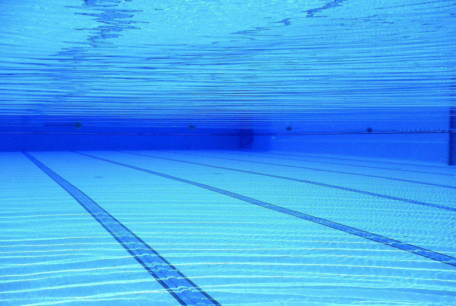 Swimming pool gace1f9d93