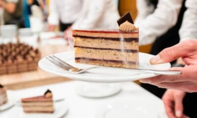 3684285 a huncut szilva herceg lett magyarorszag tortaja egri vorosborral keszul a mennyei desszert