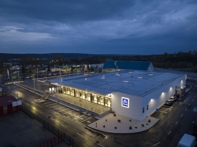 20220923aldi aruhaz eger