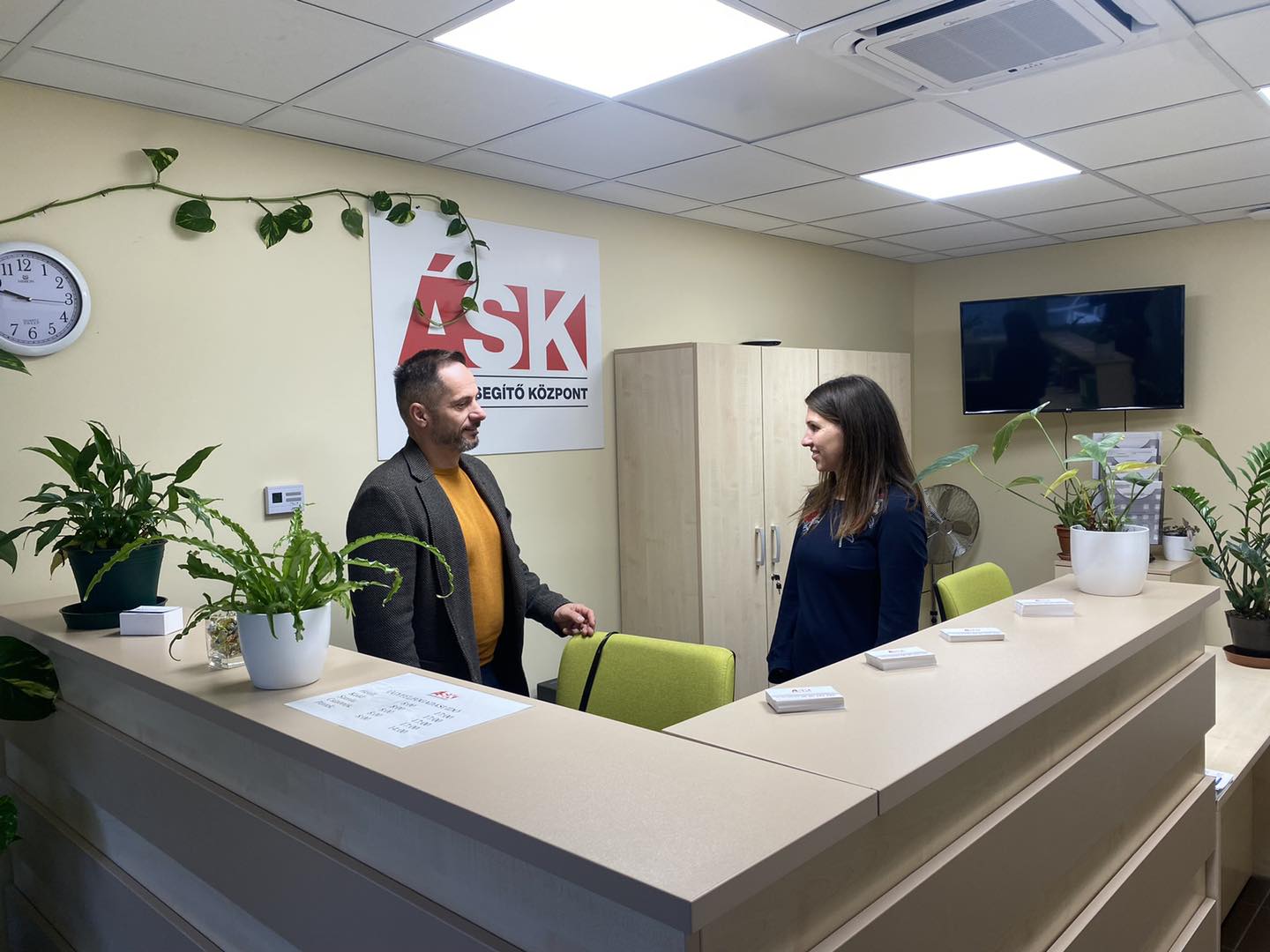 Dr. Juhász Attila Simon Áldozatsegítő Központ