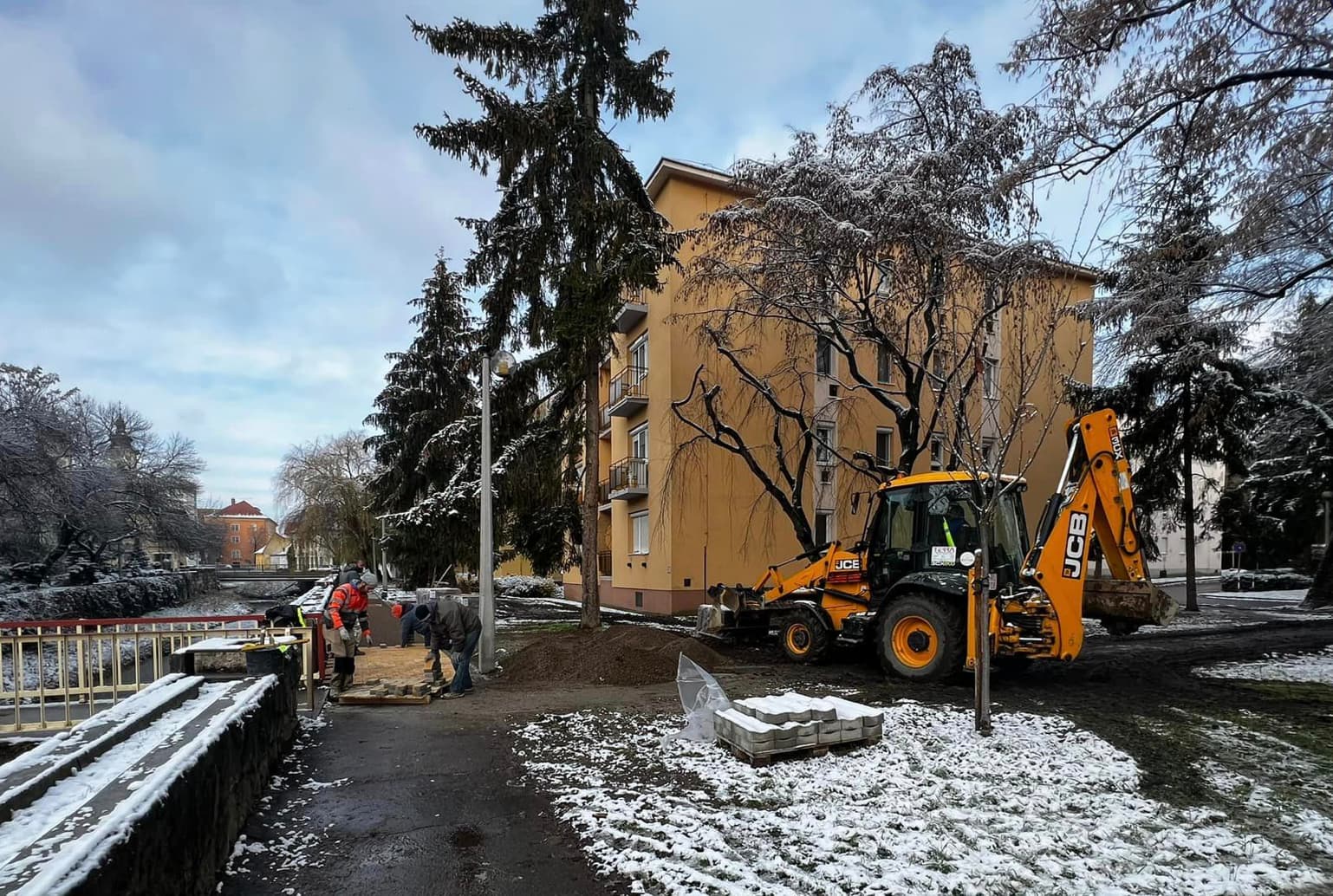 Járdafelújítás Gólya utca