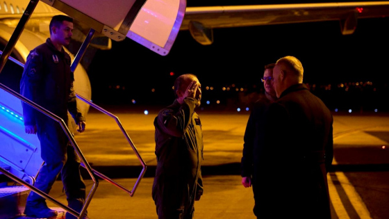 AF05127B C5DF 49E6 A6EE 2610A18116FA