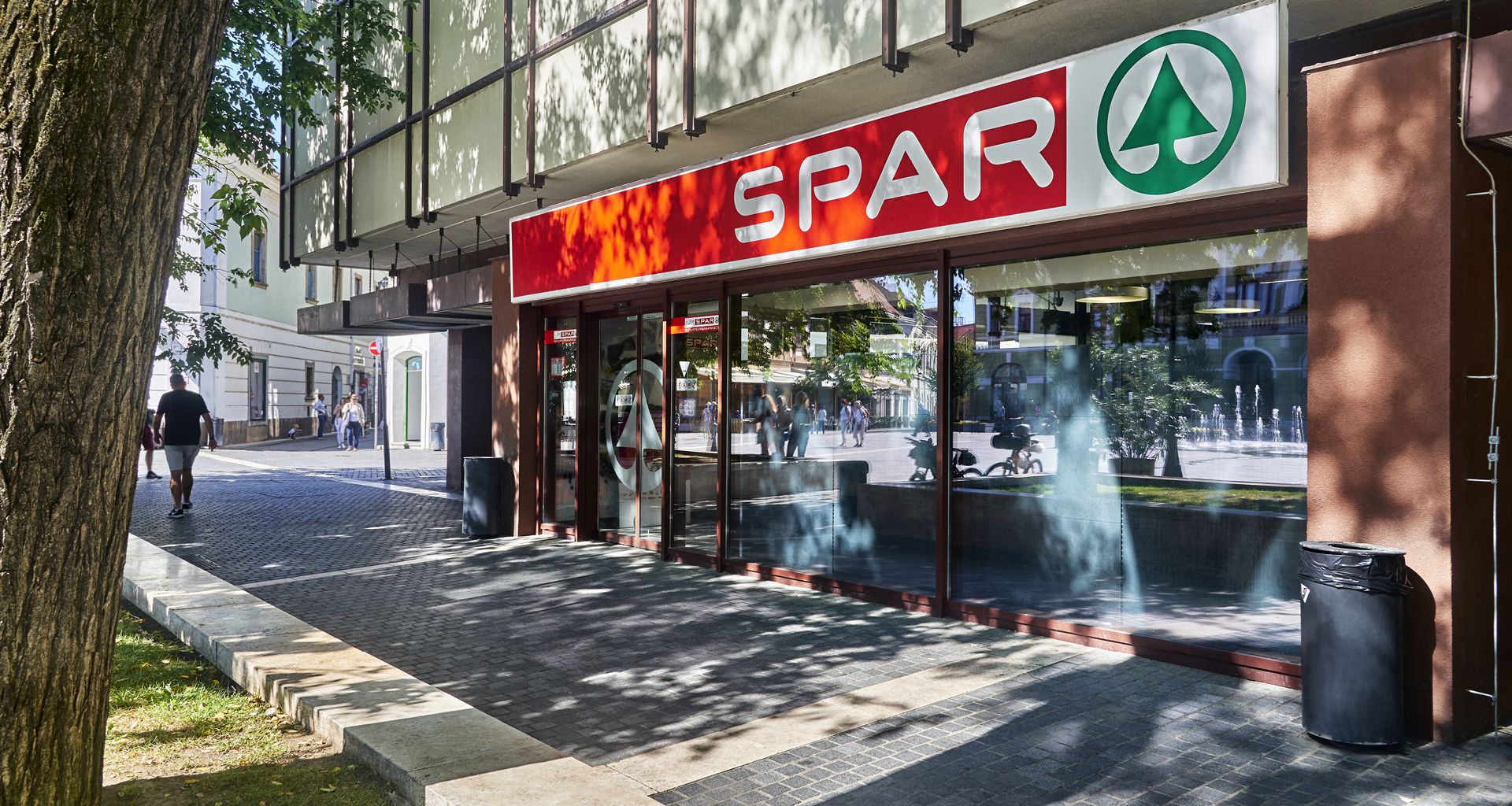SPAR