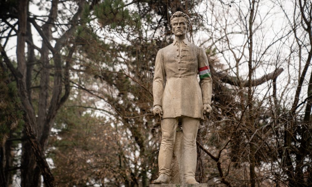 Március 15 i koszorúzás