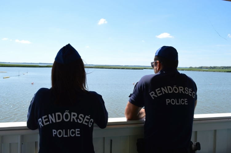 Rendőrség Tisza tó