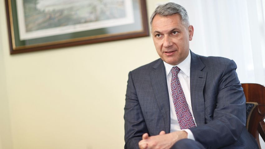 Lázár János