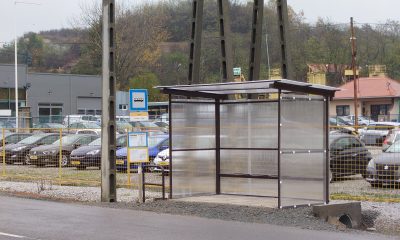 Buszváró pavilon Kistályai út utána