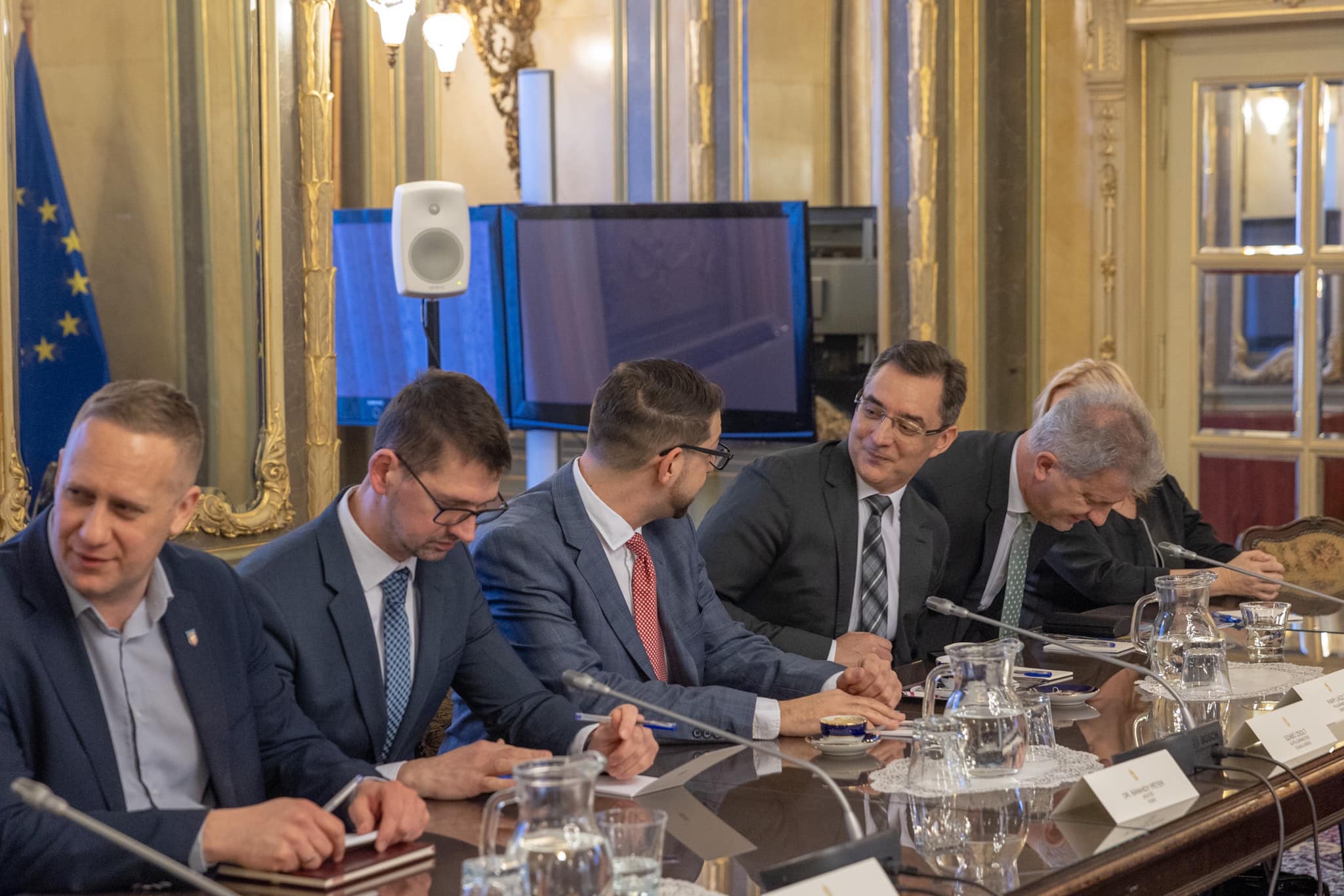 424975206 891276519671825 1383133074354697388 n