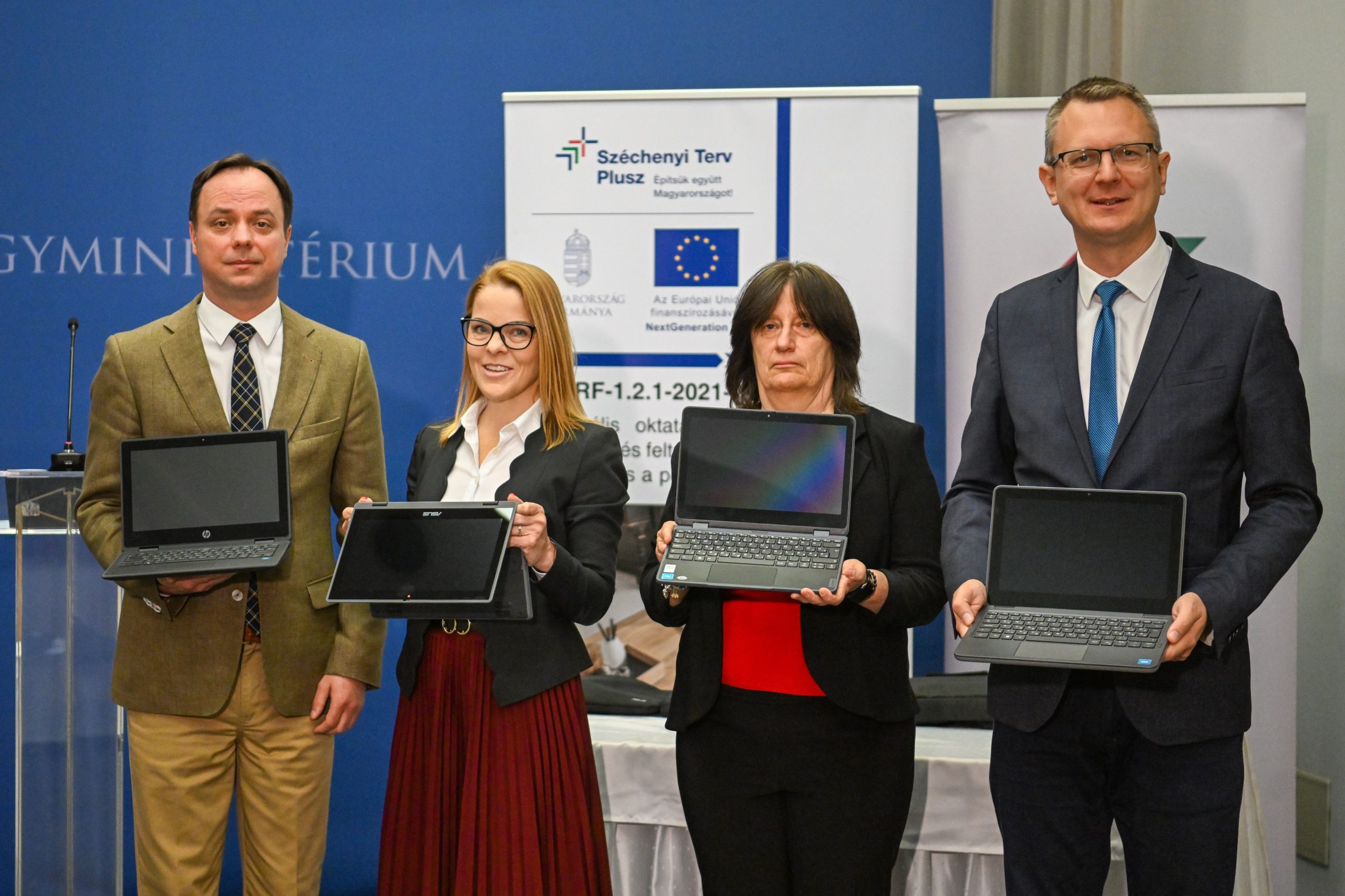 BALATONI Katalin; RÉTVÁRI Bence; HAJNAL Gabriella; NYITRAI Zsolt