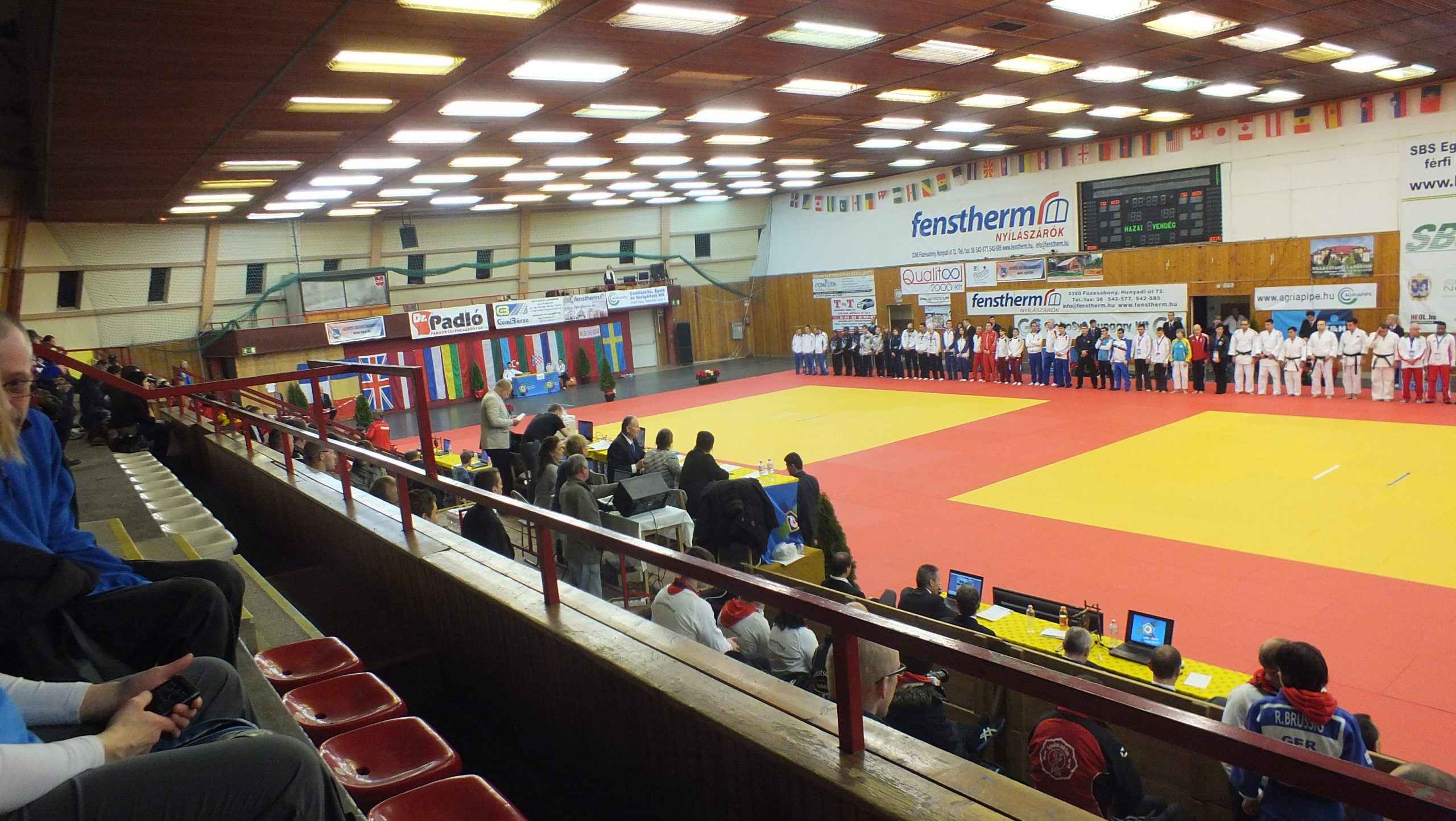 Sportcsarnok