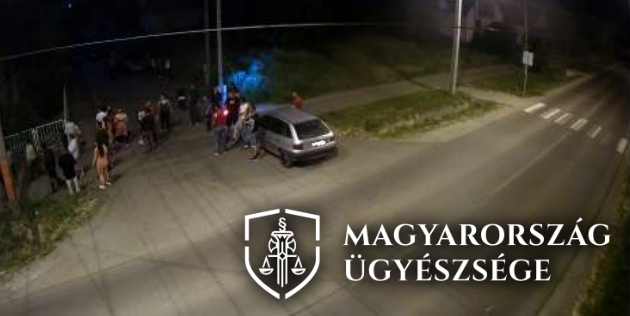 Garázda.lányok.LOGO