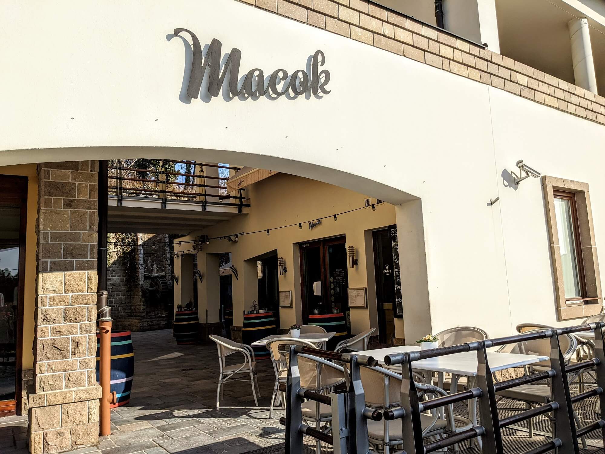 Macok Bisztro Eger 1