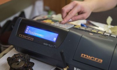 F358d6e7b8994edeb9d9c293d962a44e