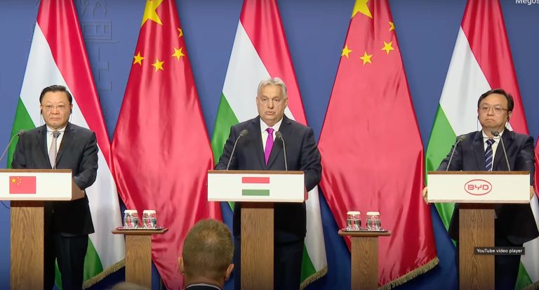 Orbán Viktor - Kína