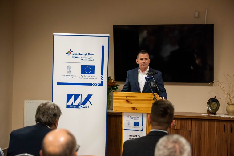 Mikesz csaba