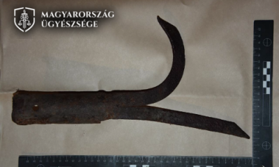 Bálahúzó horog elkövetés eszköze