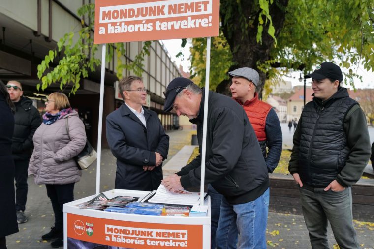 L1045192 eger aláírás dobó tér 2025