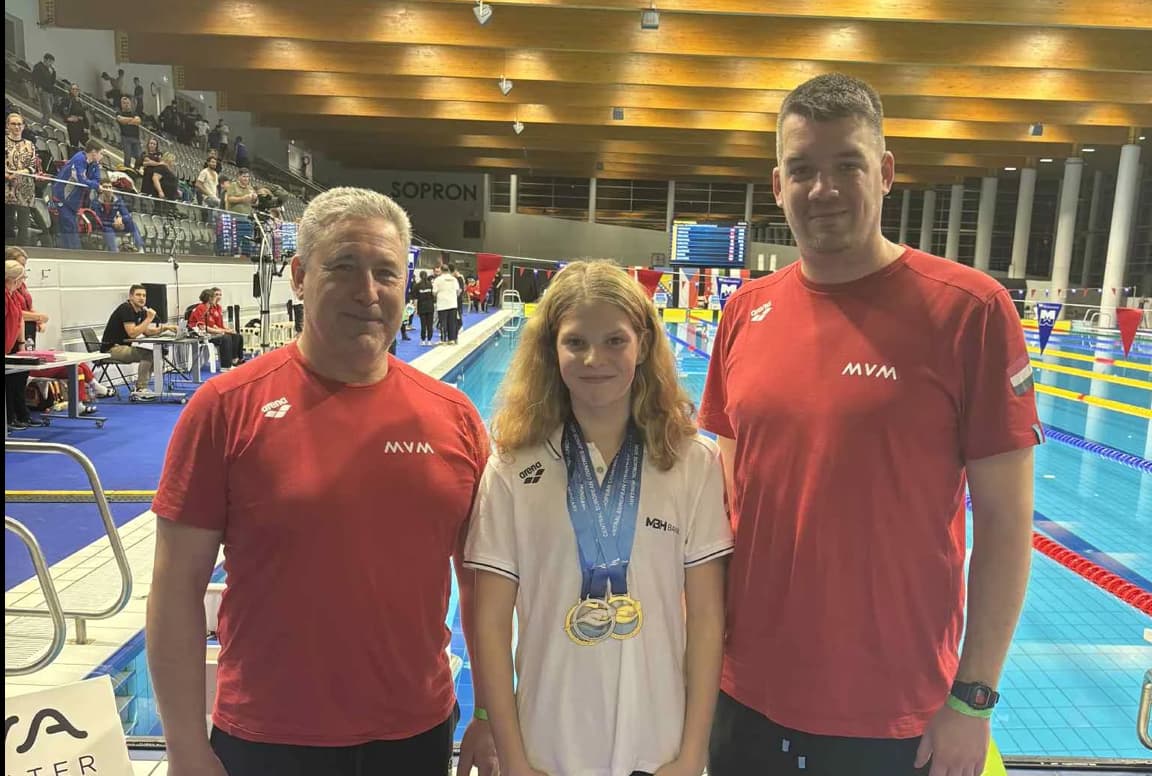 Képernyőfotó 2025 12 01 19.45.08