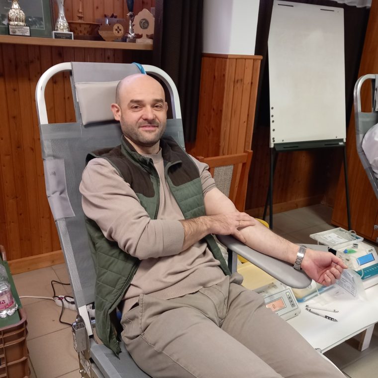 Messenger creation 97A71AFF F7EF 43BE 93D3 D8EF087DDA52