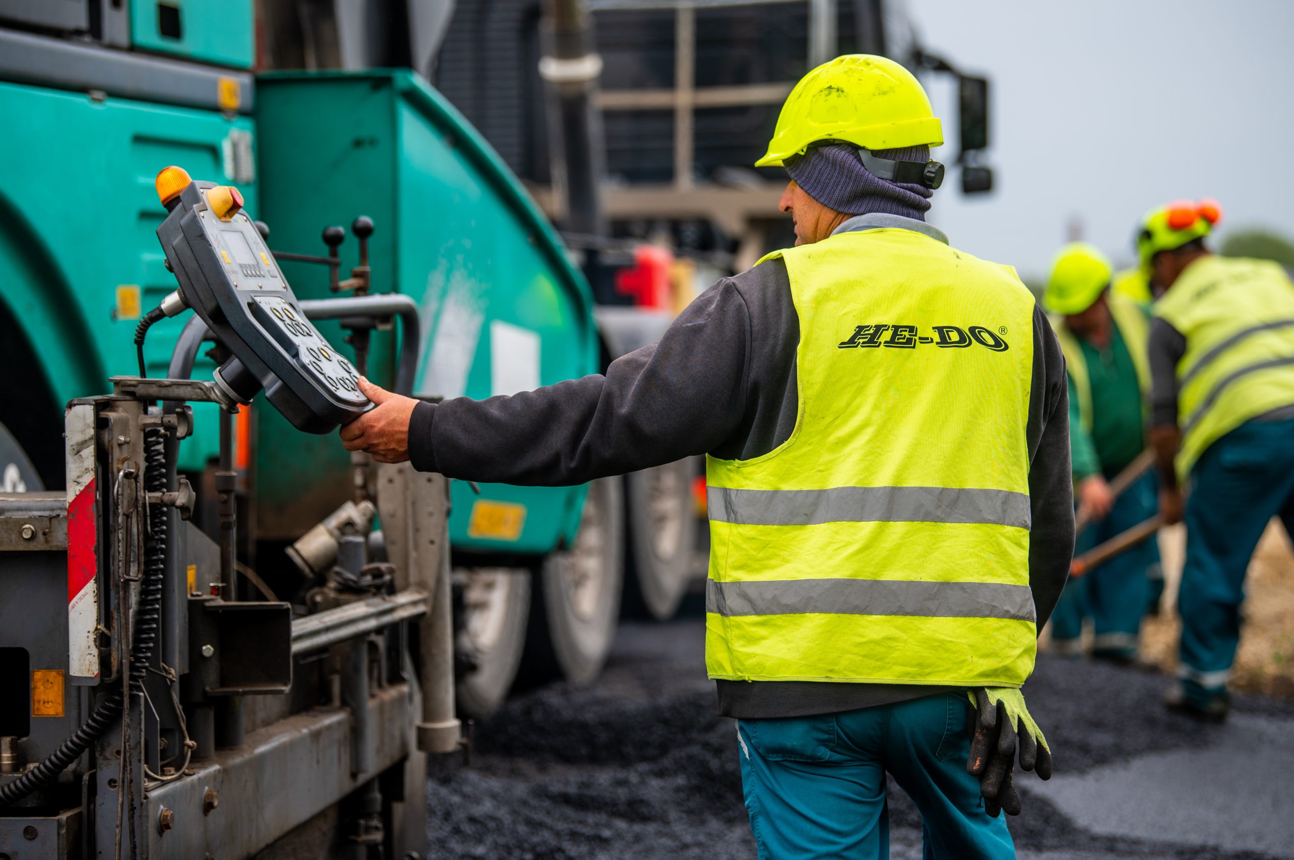 Hd 210507 NM 5608 (1)