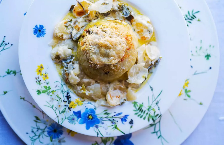 Töltött karalábé